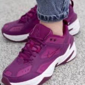 SOLD🔥Nike TK20 Women's Purple Sneakers size 9